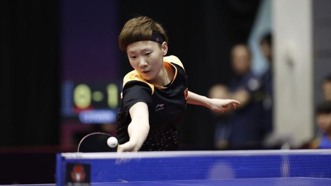 博主：萨拉赫将观看卡拉格解说曼联，俱乐部警告他的社媒动作